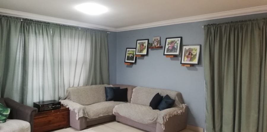 3 Bedroom Property for Sale in Tafelsig Western Cape